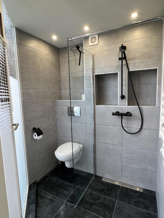 Bed & Ontbijt Haddock Bed & Breakfast Алмере Екстериор снимка